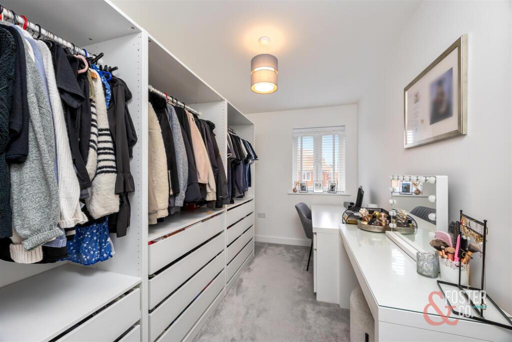 Goldcrest Drive, 67-008.jpg