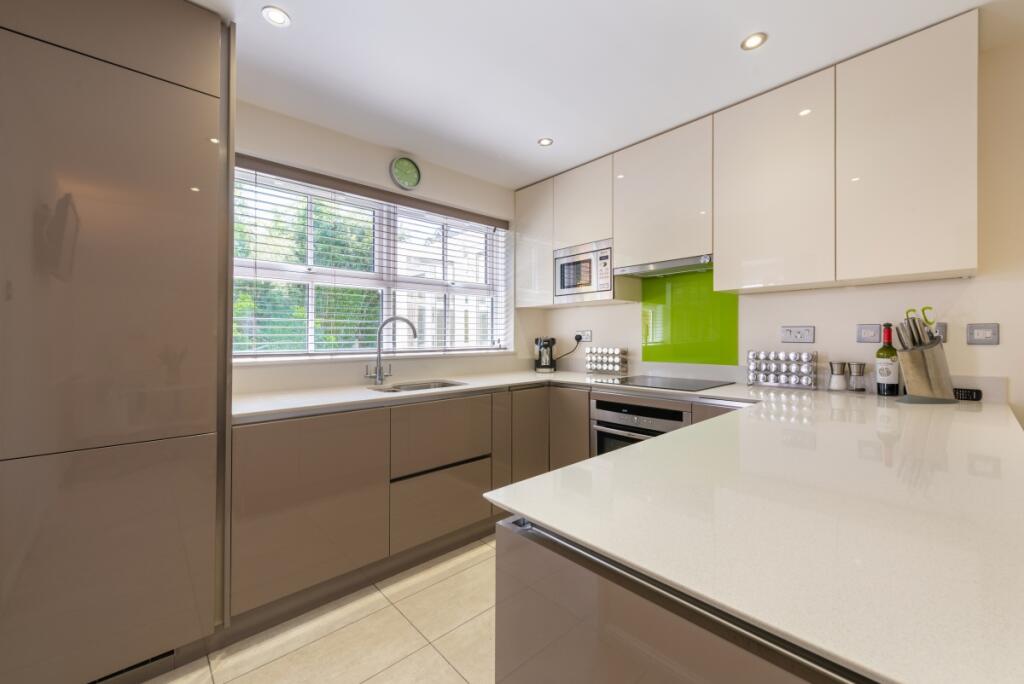 23 Painters Pight...