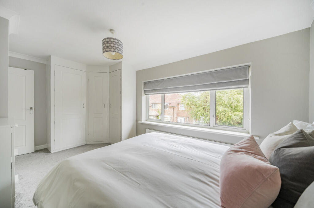 1310487-17-685aa7...