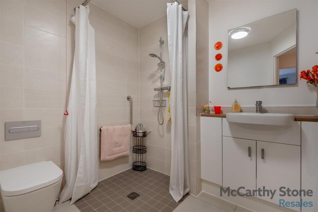 8641826-interior22.jpg