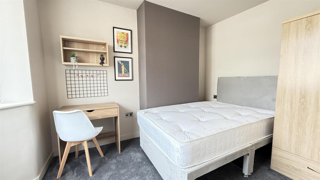 Room 1