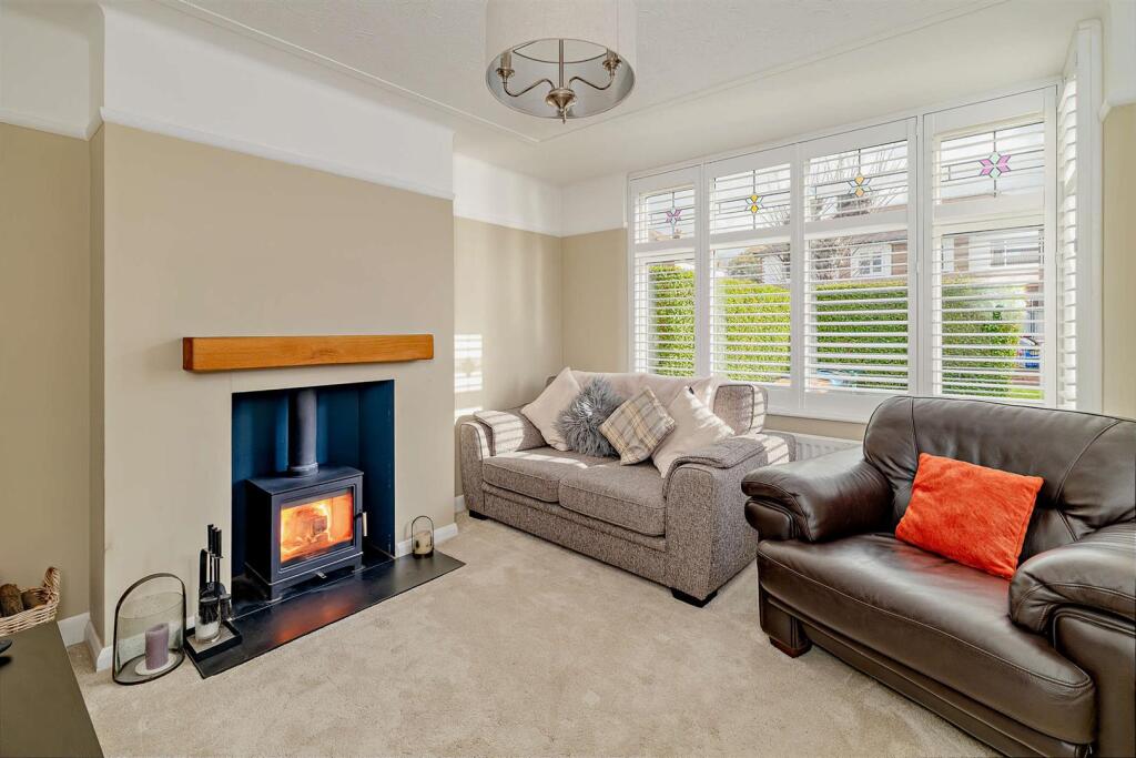 8668375-stills-interior02(1)-800.jpg