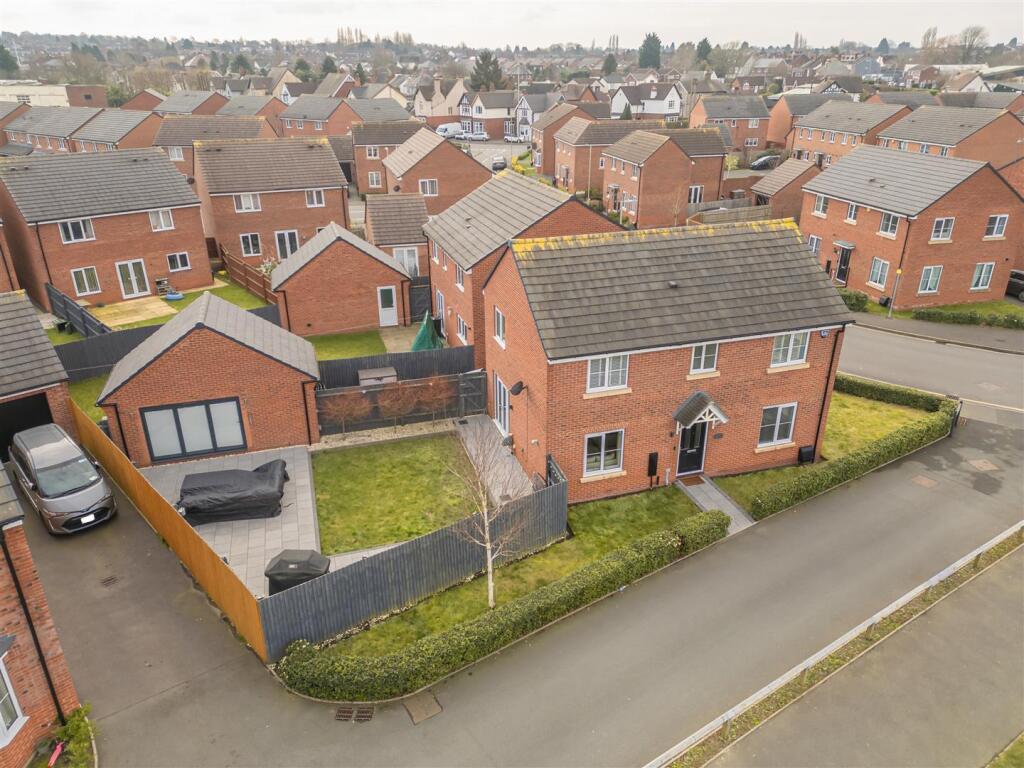 Houston Way Halesowen 1.jpg