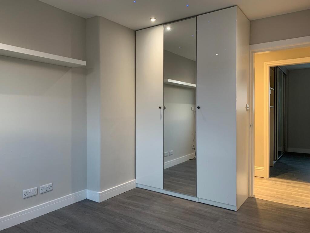 4994-20201214113445-bedroom-9