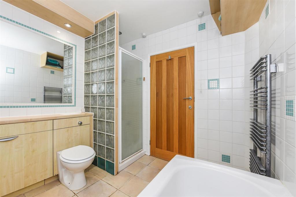 Three Piece Bathroom Suite