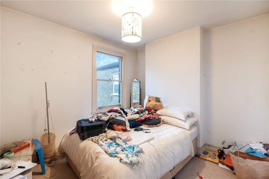 Double Bedroom 1 P2