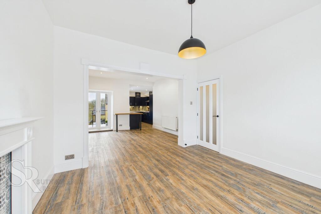 Lounge / Dining Room