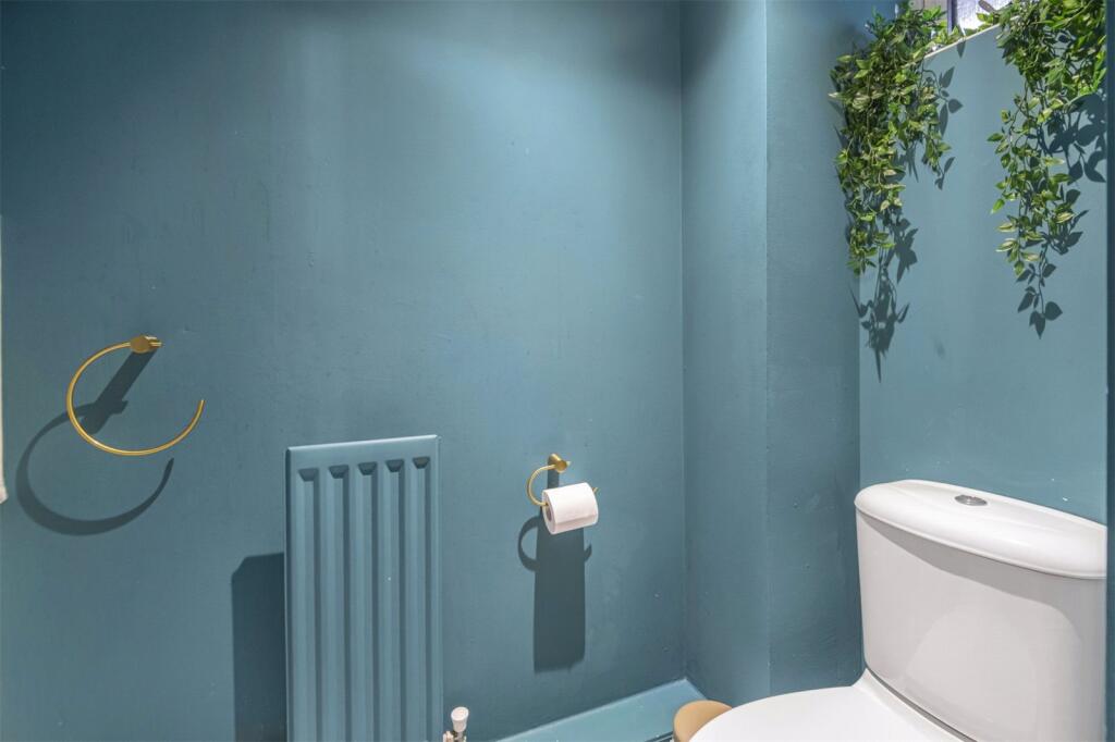 Ground Floor Wc