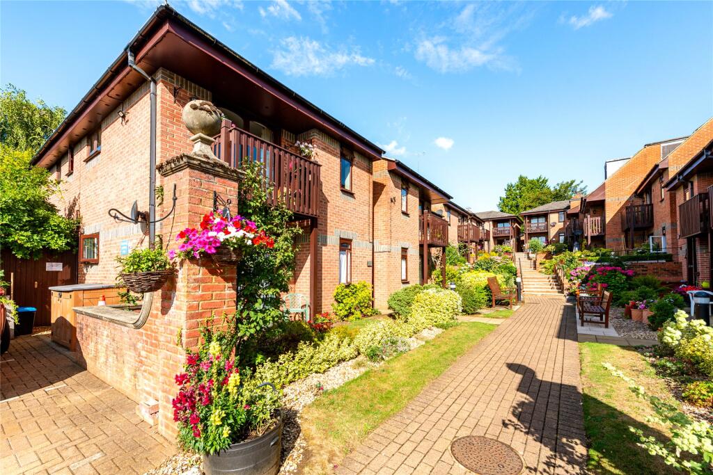 Paynes Court