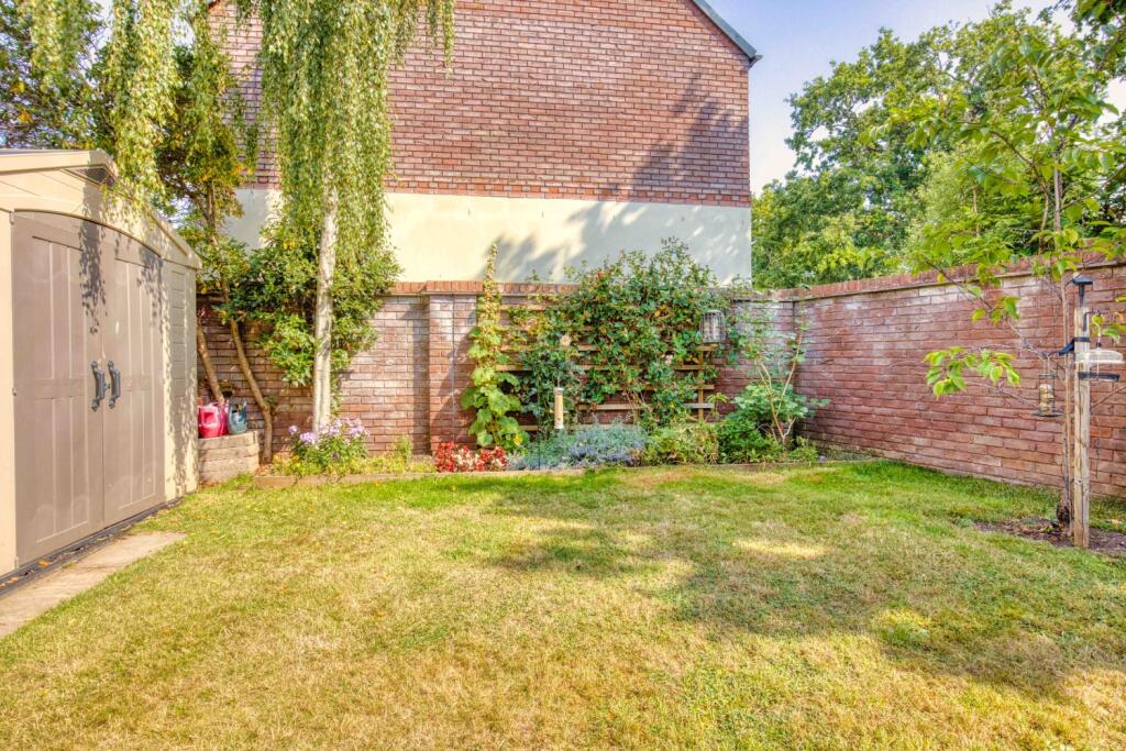 Ewemove Taunton - Graham Way (23)