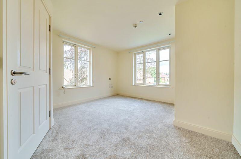 Bedroom 2 (dual aspect)