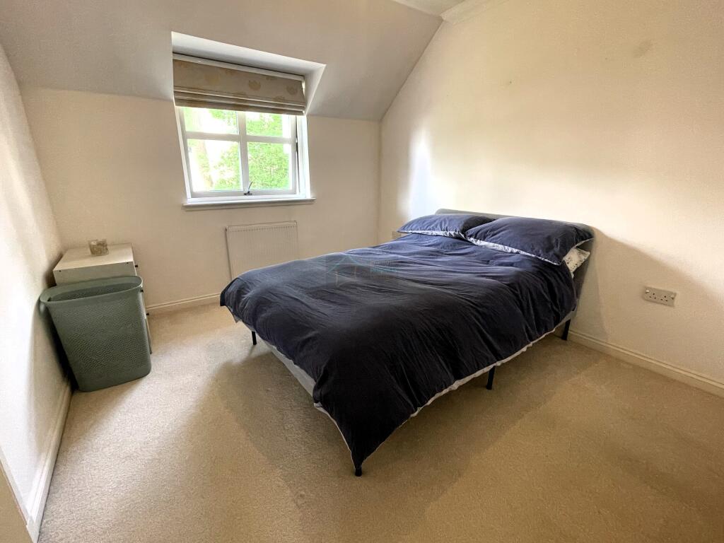 Bedroom 1a.JPG