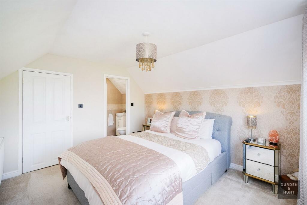 Woodgreen Road 18.jpg