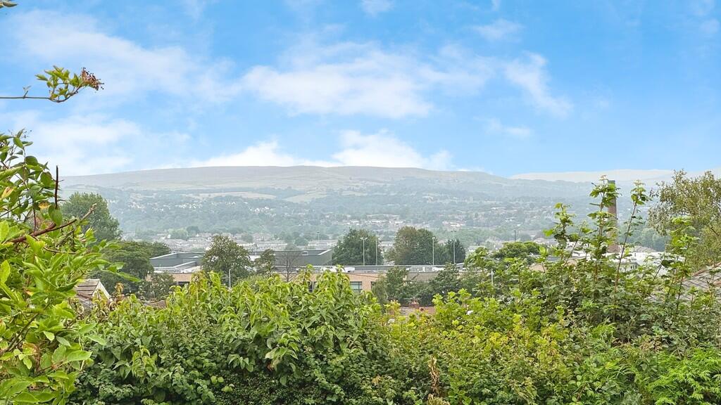 e605c4ea-3-41D2-A...