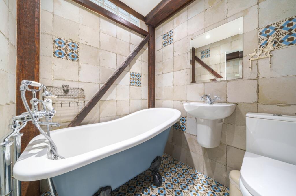 656deb6d1b4d3-l-1057337 (8)