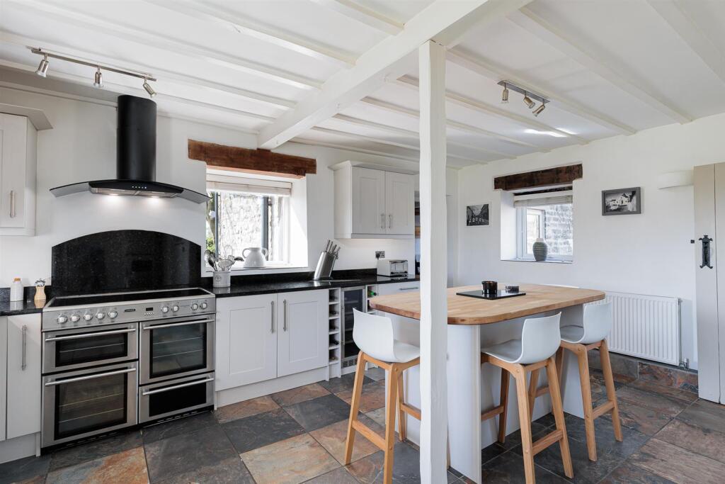 Kitchen / Breakfast