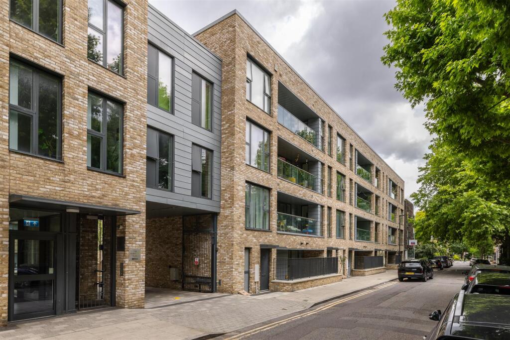 London Lane, E8
