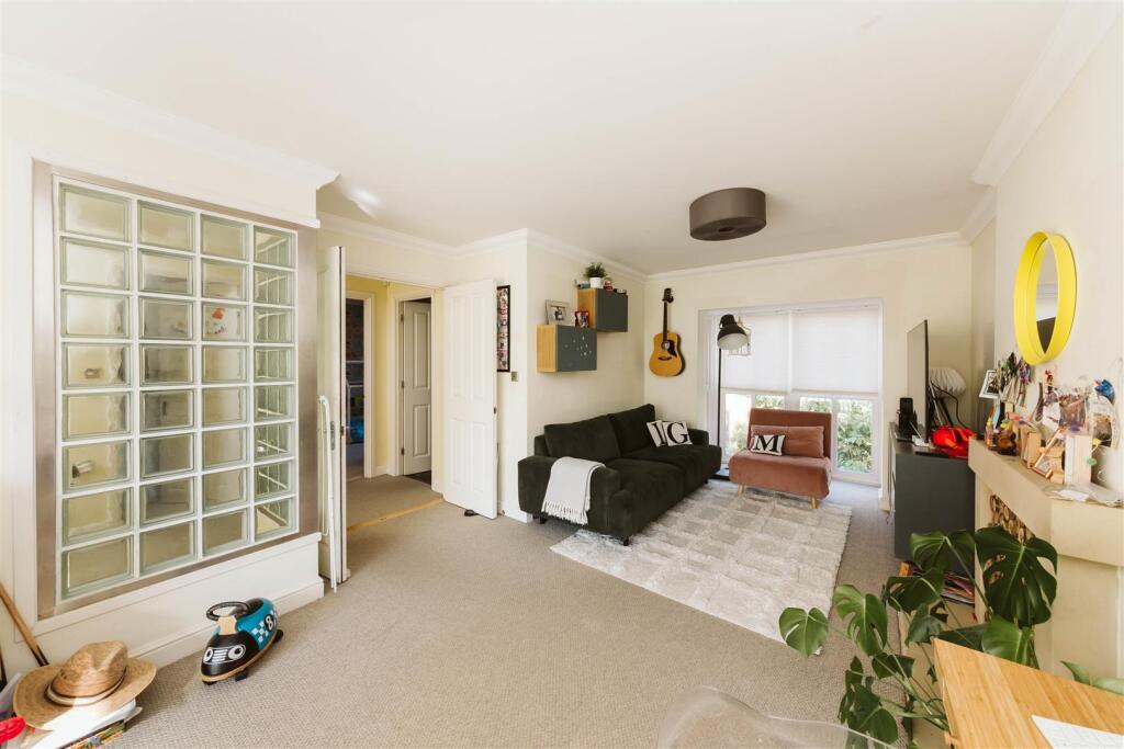 Royal Victoria Park 35 (8).jpg