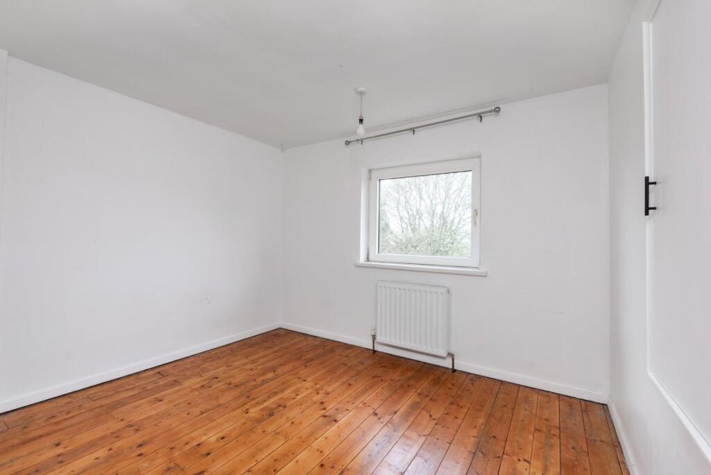 2 Eleanor Close Bath, BA2 1QL-12.jpg