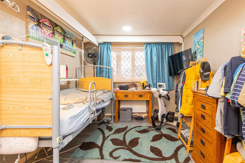 home-1032.jpg