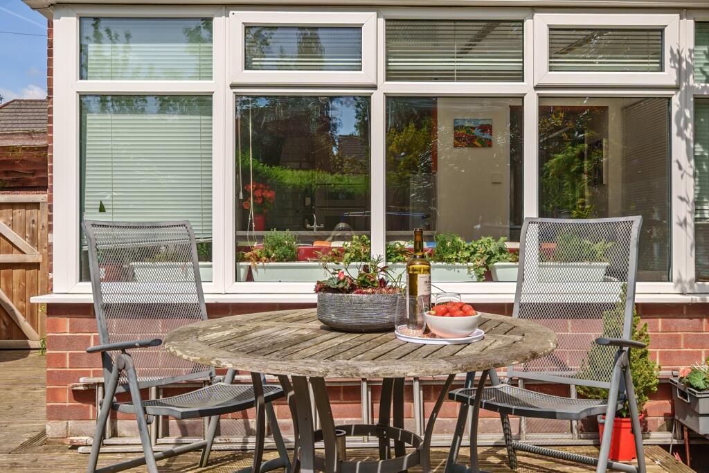 EweMove Sale Conserv and Garden