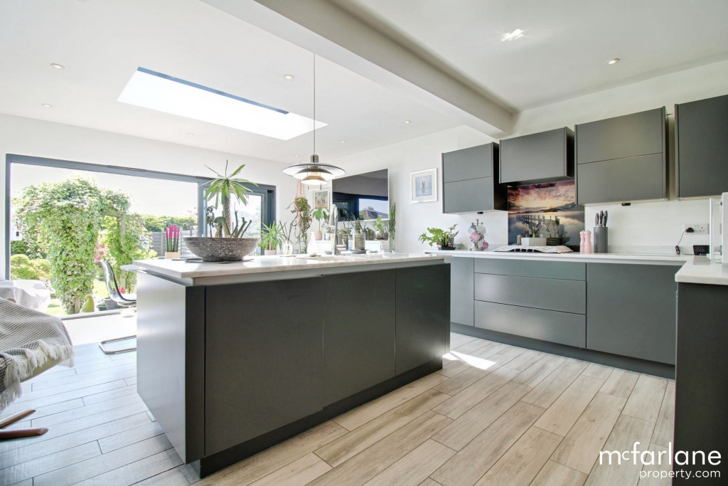 Open Plan Kitchen &amp; Dining