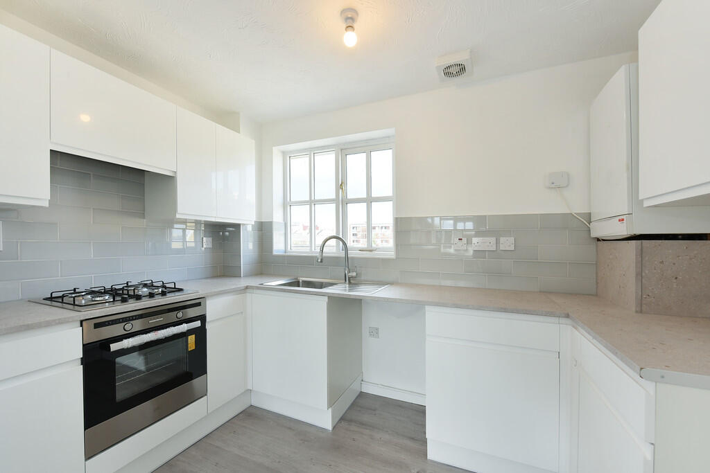 22 Alpine Grove (...