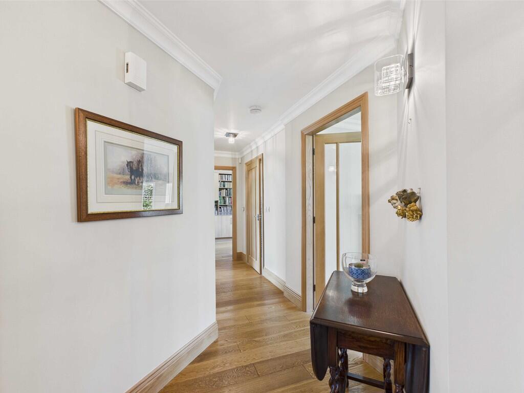 CAM04092G0-PR0067...