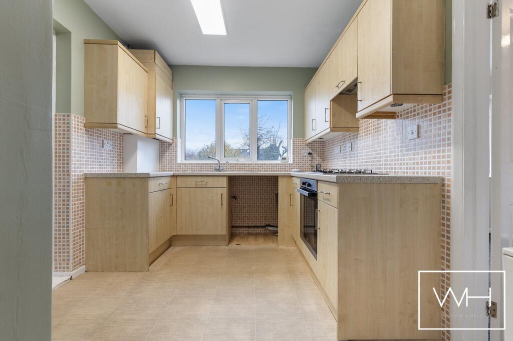 72 Ingleborough Driv