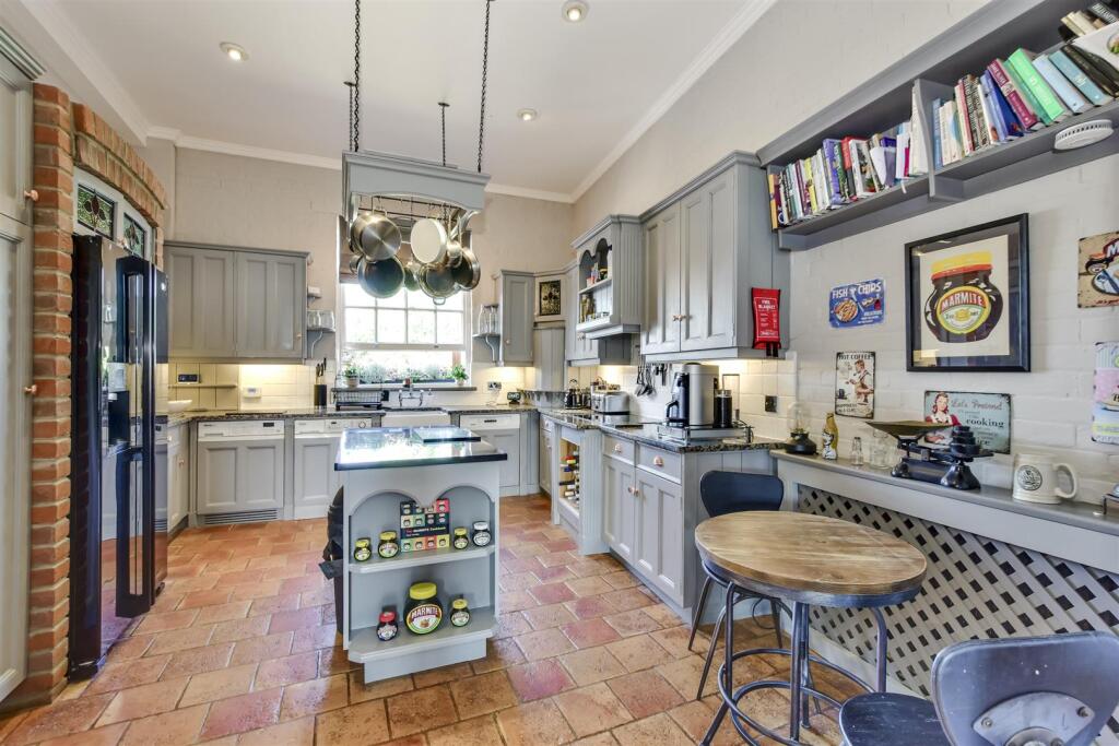 DSC_0264-DSC_0265 (1).jpg