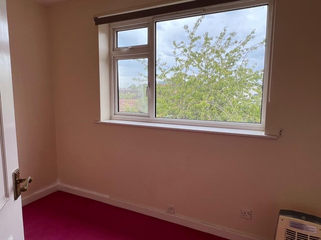 before redecoration 