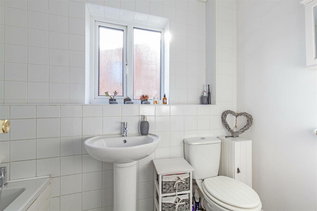 Bathroom-1.jpg