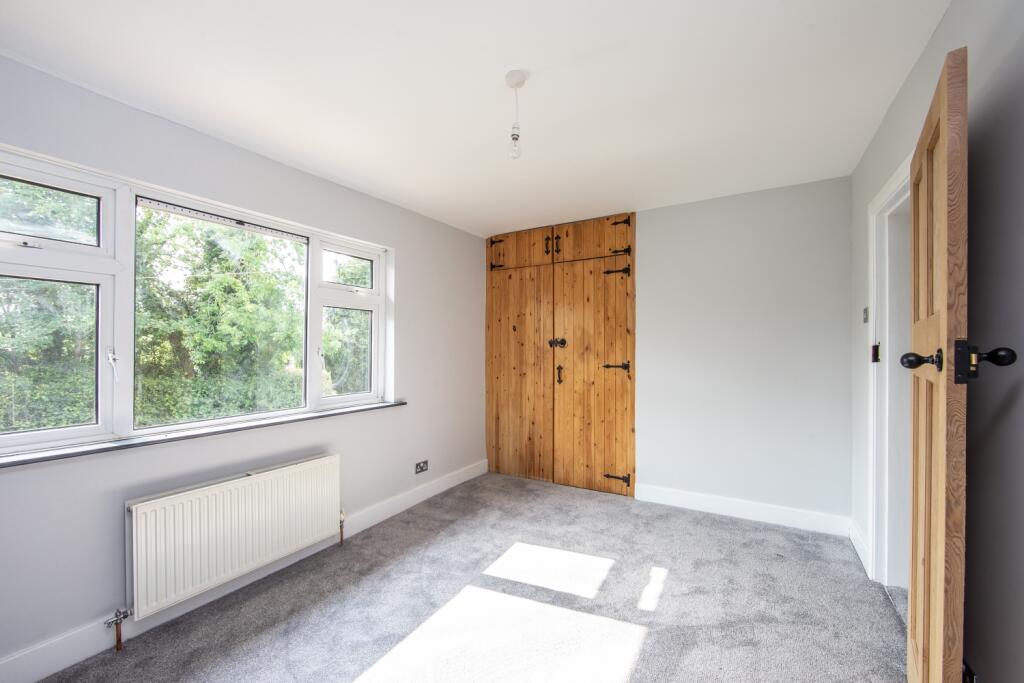 Bedroom 1 - 03