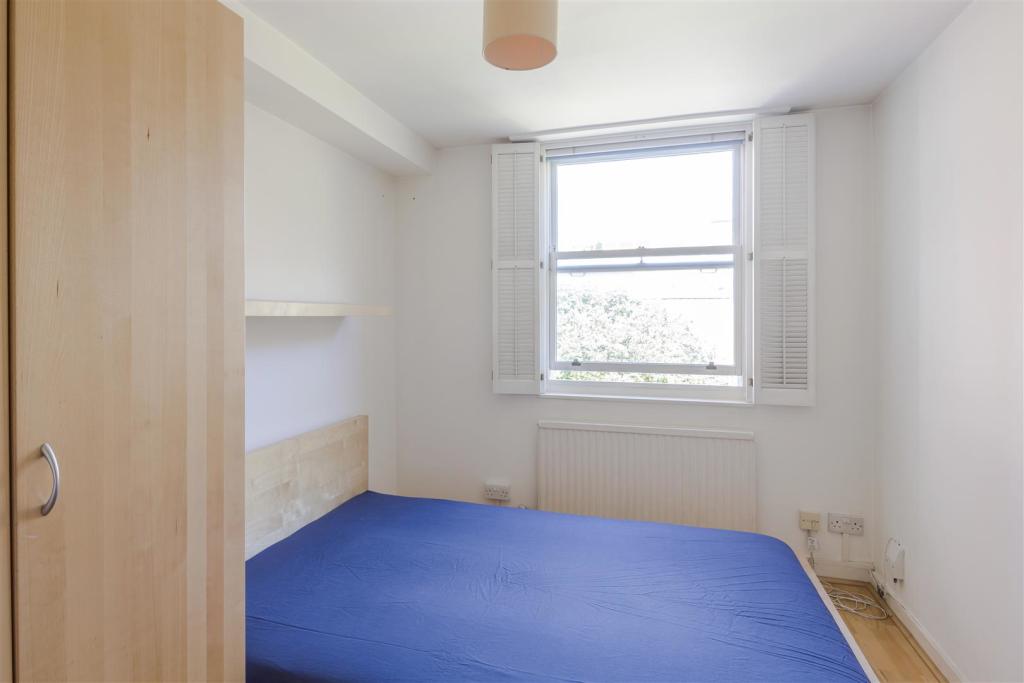 3, 23 Carburton Street-5.jpg
