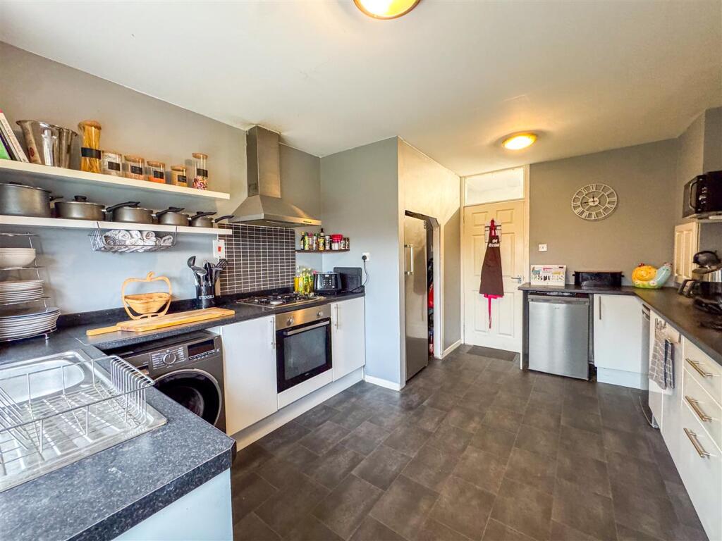 Kitchen/Dine