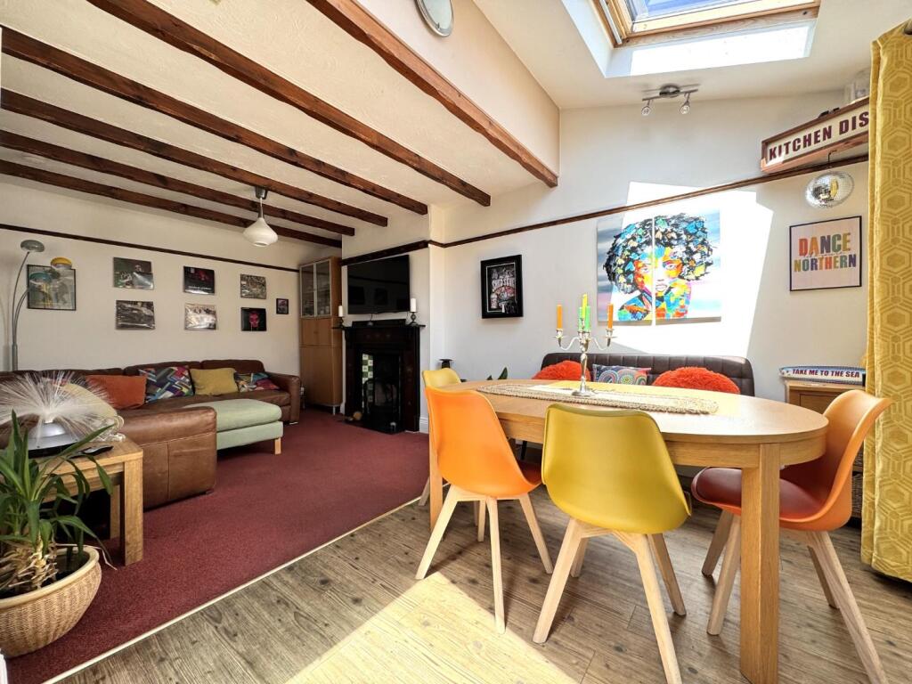 DINING INTO REAR RECEPTION