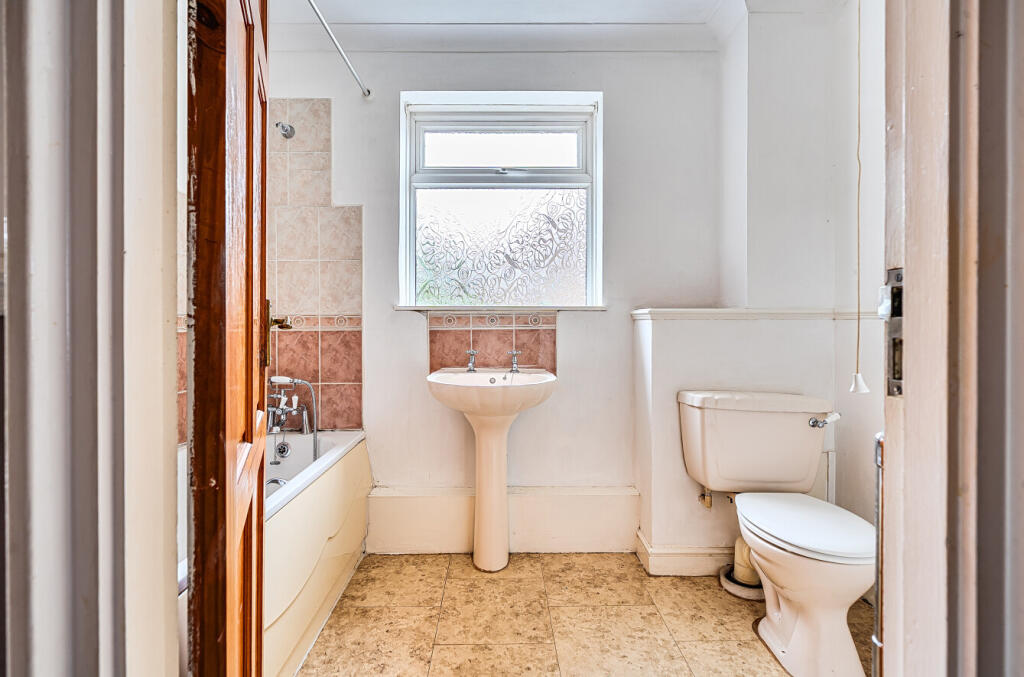 1370793-22-68f0f7...