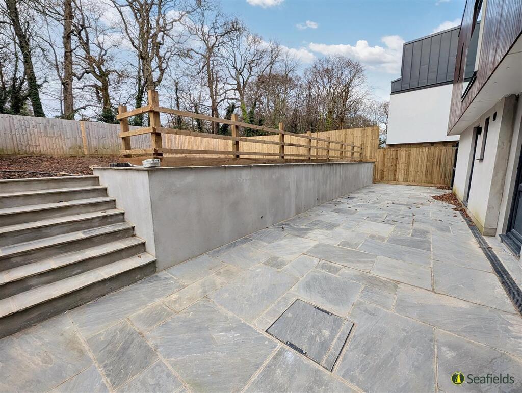 Private 2 Tier Garden