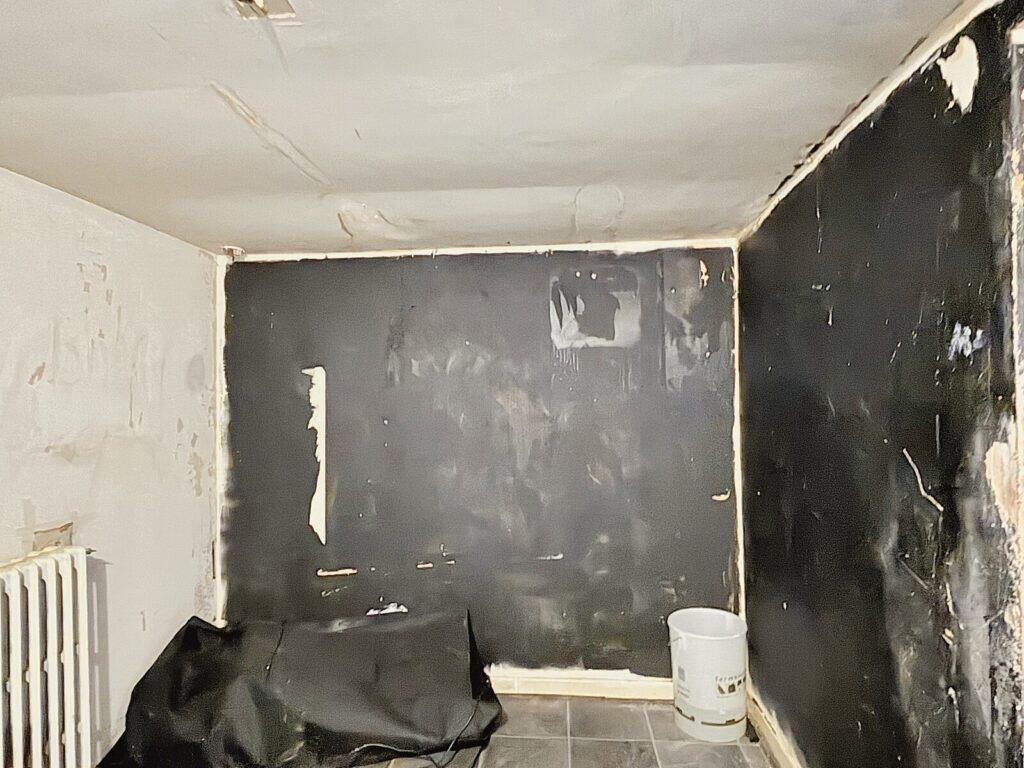 Moor End Road - Basement
