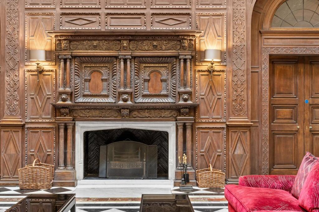 7 The Mansion 34.jpg