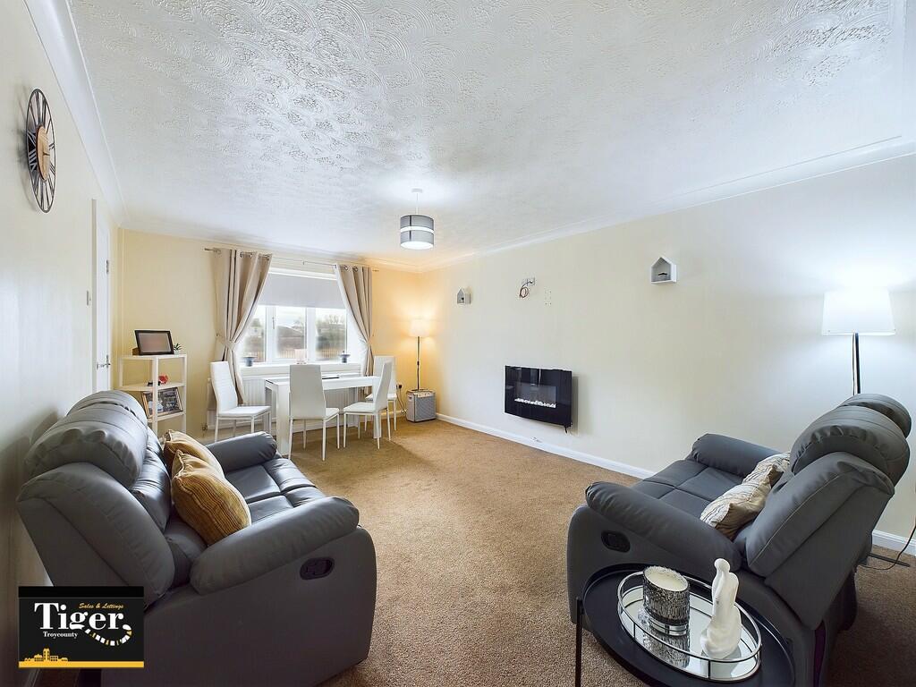 CAM03440G0-PR0216...