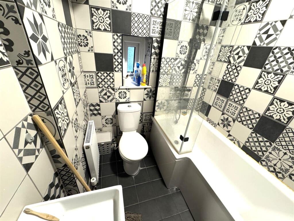 FFF Bathroom