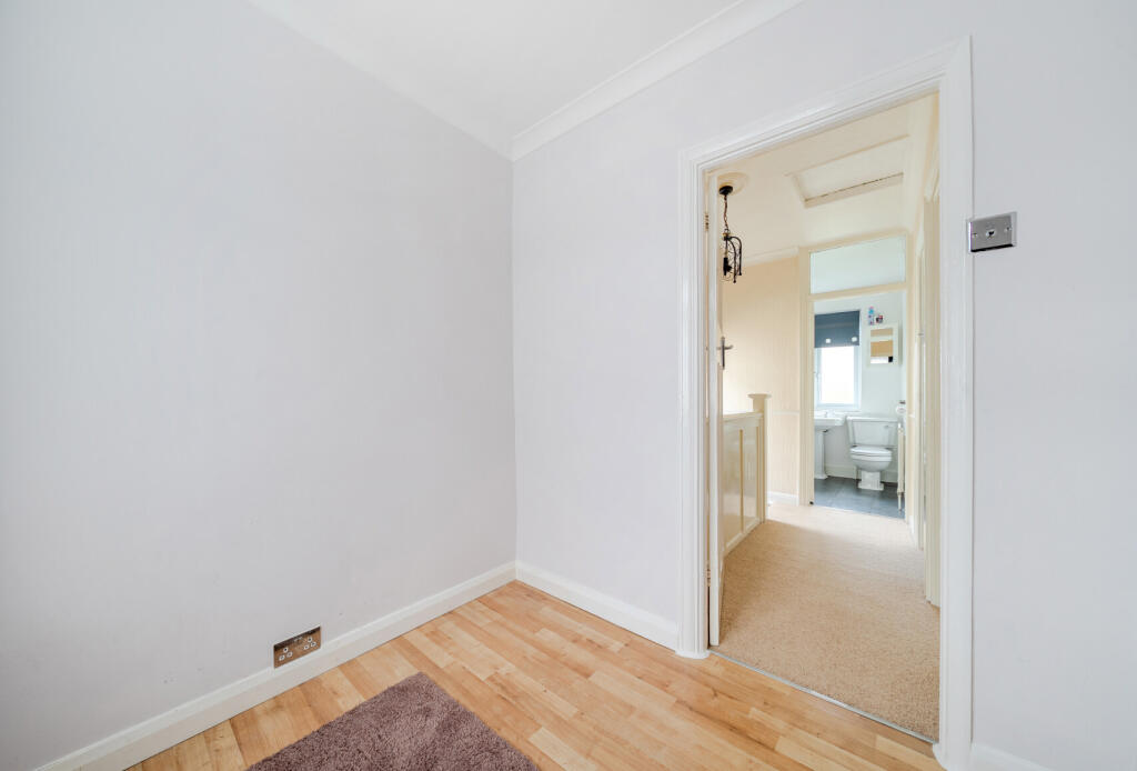 1374628-8-6908b34...