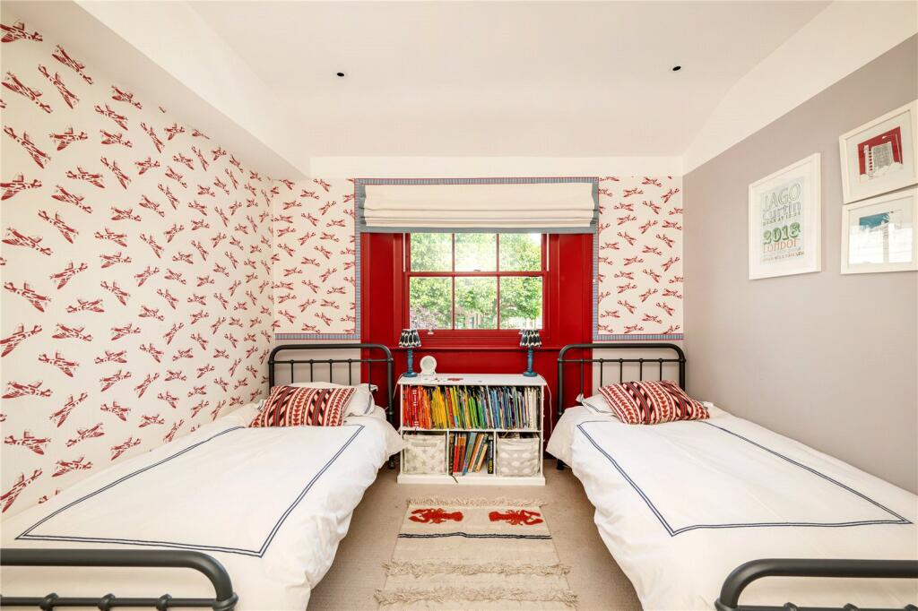 Second Floor 1st Bed