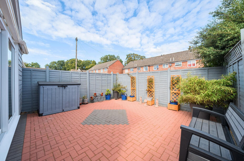 1359251-10-68d3dd...