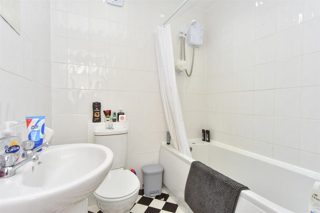 Annexe Bathroom