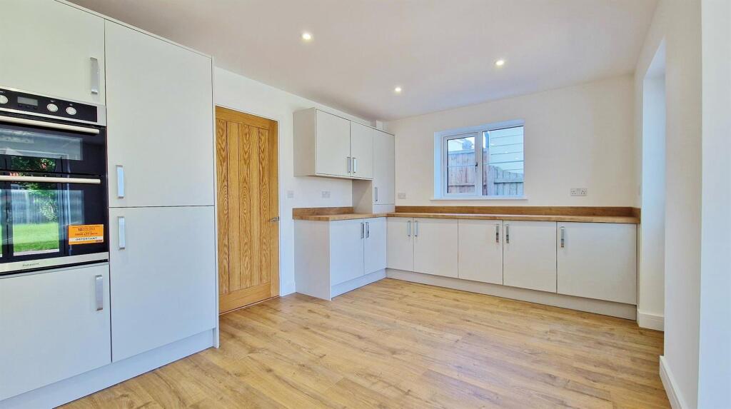 Kitchen/Family Room
