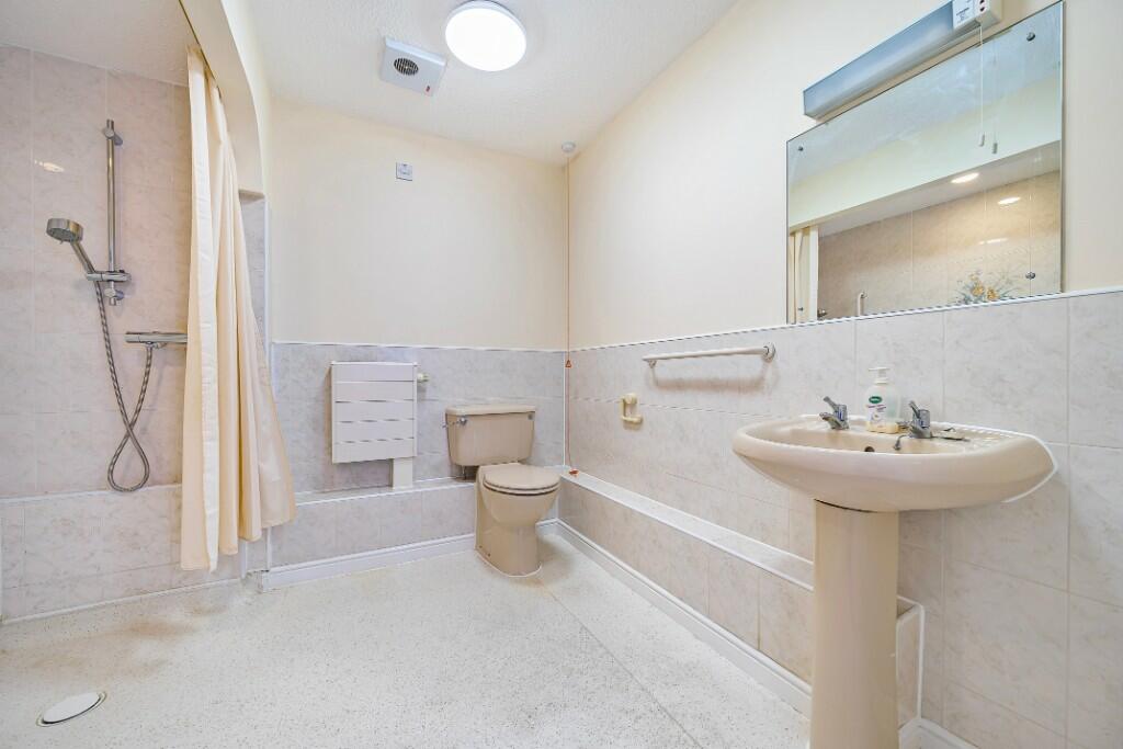 Wet Room 