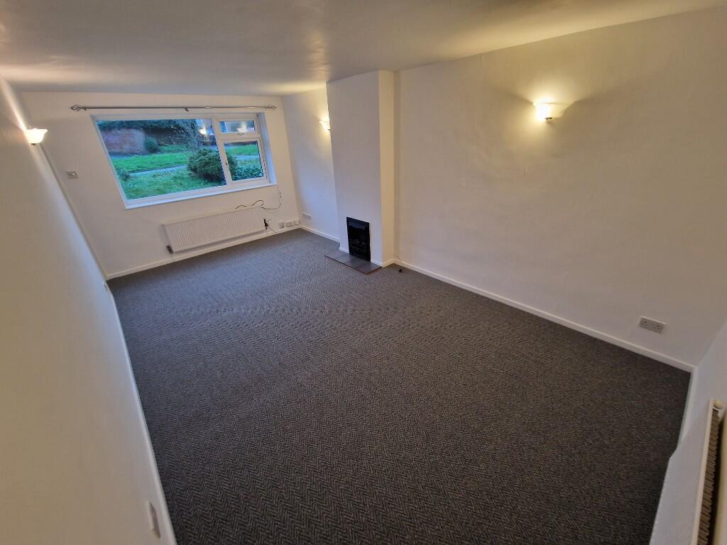 84 West Heath Road, Birmingham, B31 3TU