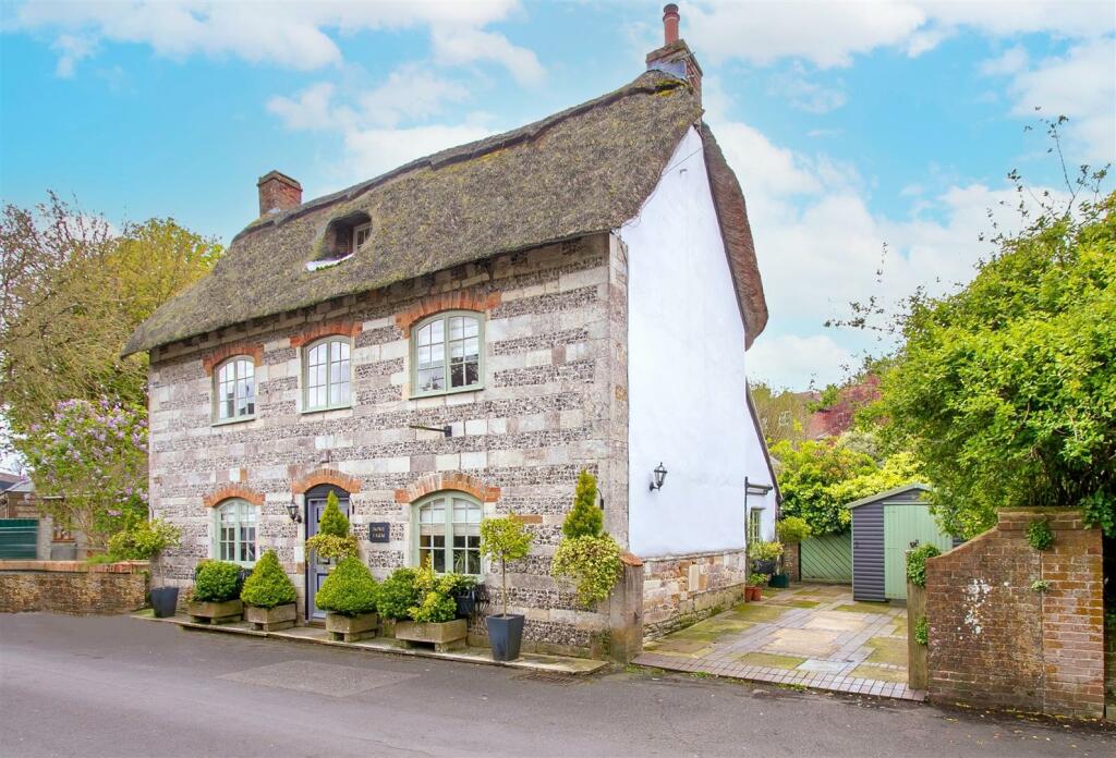 Farm House Front.jpg